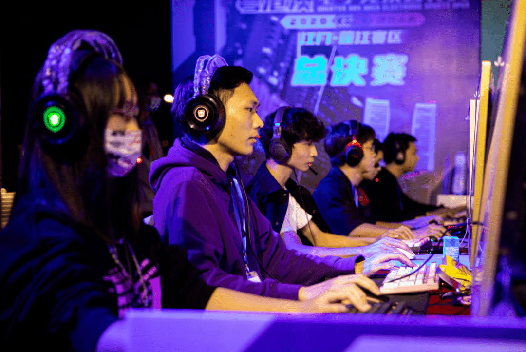 多反击空间 多反击空间