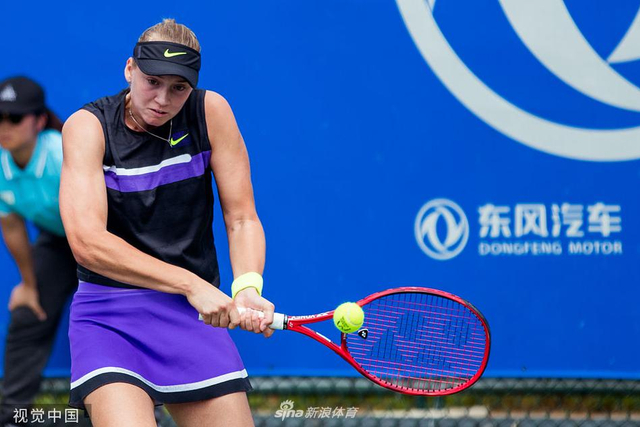 队的紧密衔 队的紧密衔